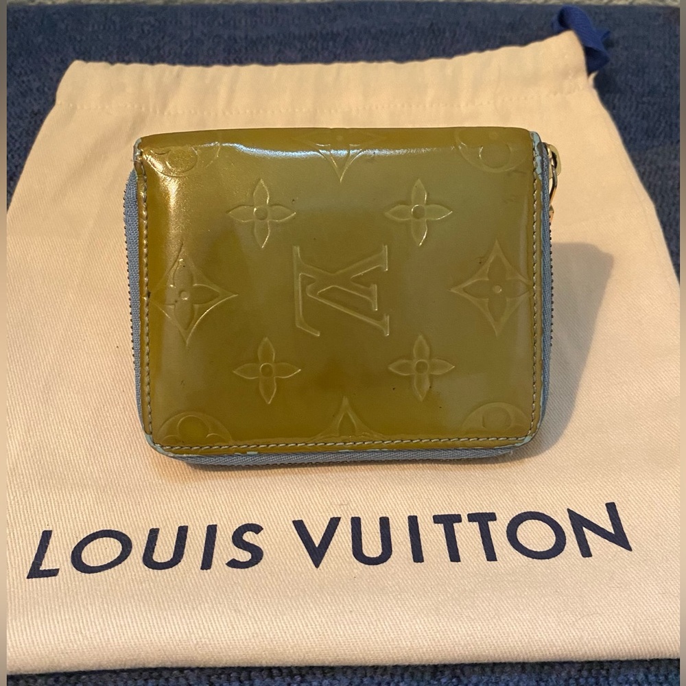 Louis Vouttin Vernis Zip Wallet Green/Blue vintage-